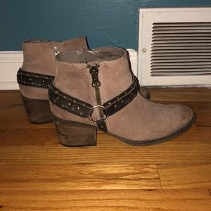 Crown Vintage Booties